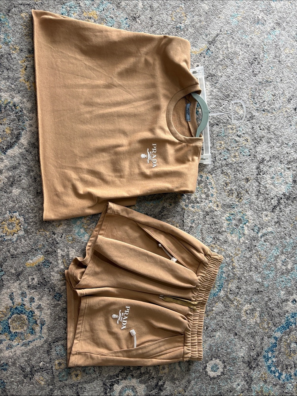 sets Camel Brown Athletic Shorts with Logo